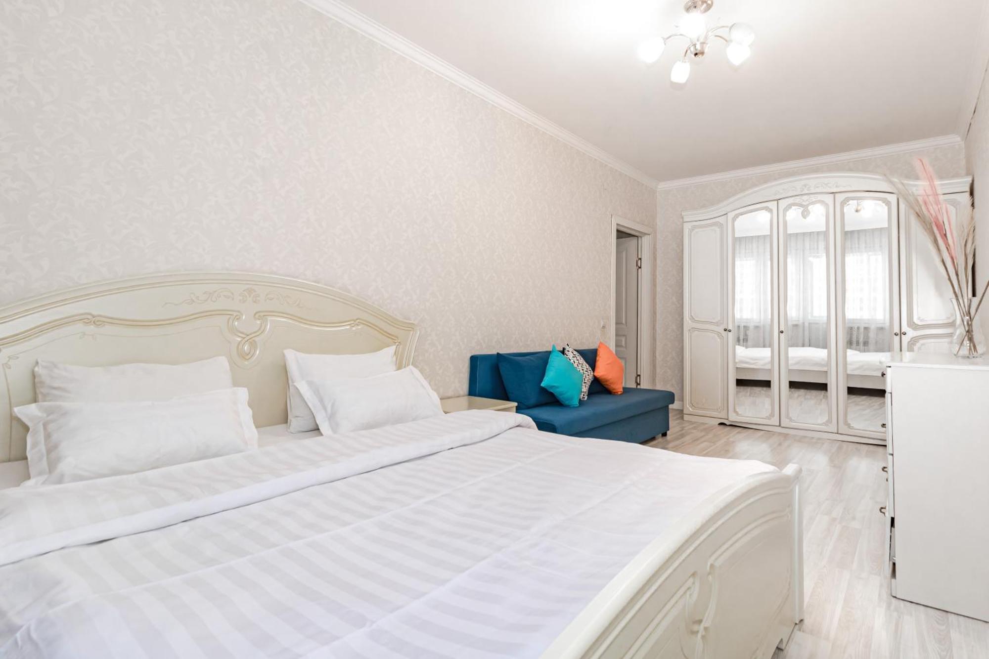 Apartments 7 Я-14 Astana Ngoại thất bức ảnh
